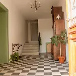 Oltre L'arco Gæstehus 3*